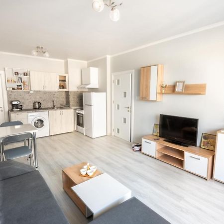 Lovely 1Bed Apartment For 4 Guests & Free Parking 플로브디프 외부 사진