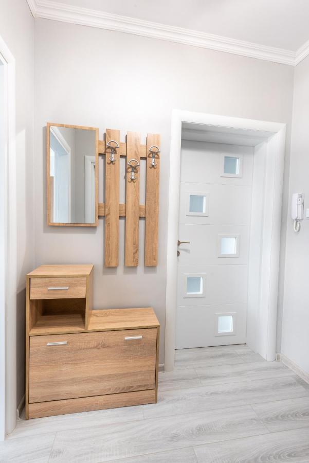 Lovely 1Bed Apartment For 4 Guests & Free Parking 플로브디프 외부 사진